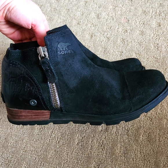 Sorel Shoes - SOREL major low black suede ankle boot 9